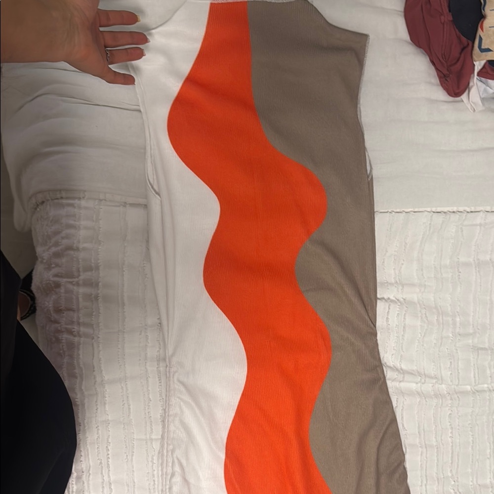 Colorful Wave Pattern Dress - Picture 4 of 5